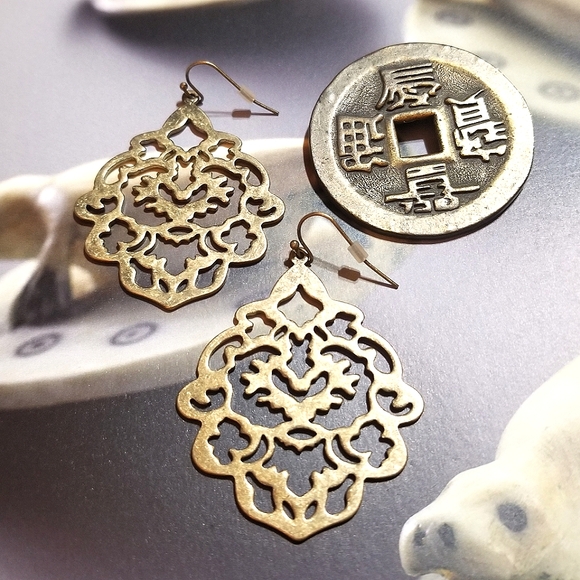 Vintage Asian Brass Jewelry Set - Picture 4 of 7